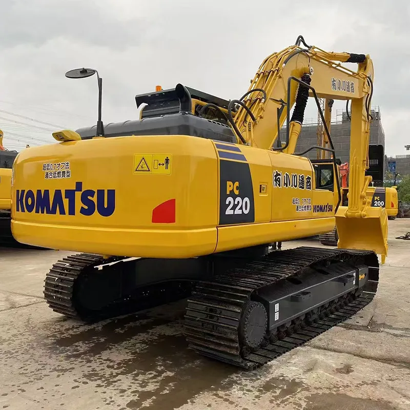 Komatsu PC220 Excavator
