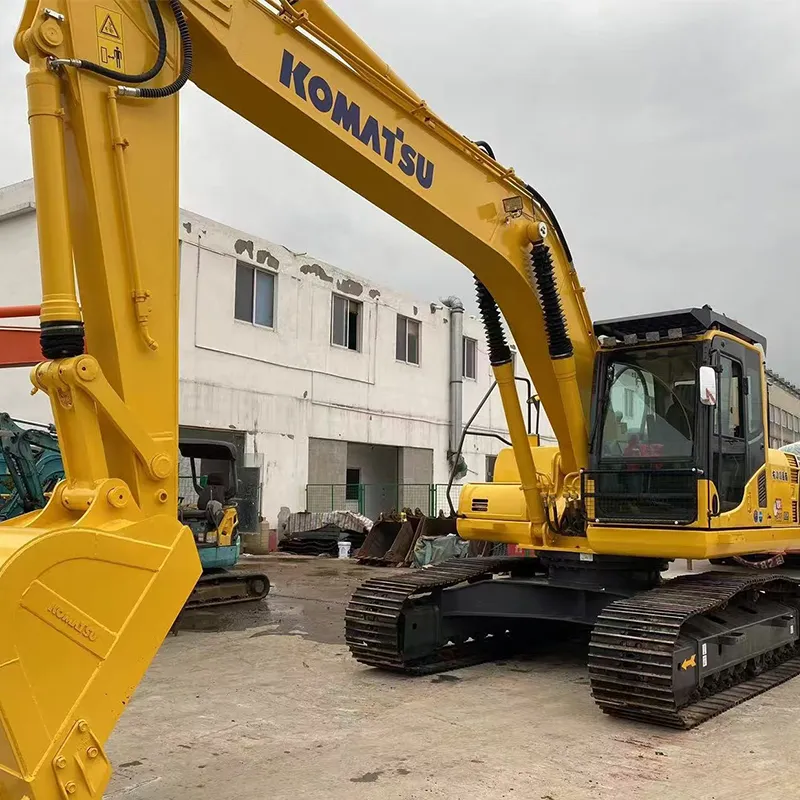 Komatsu PC220 Excavator