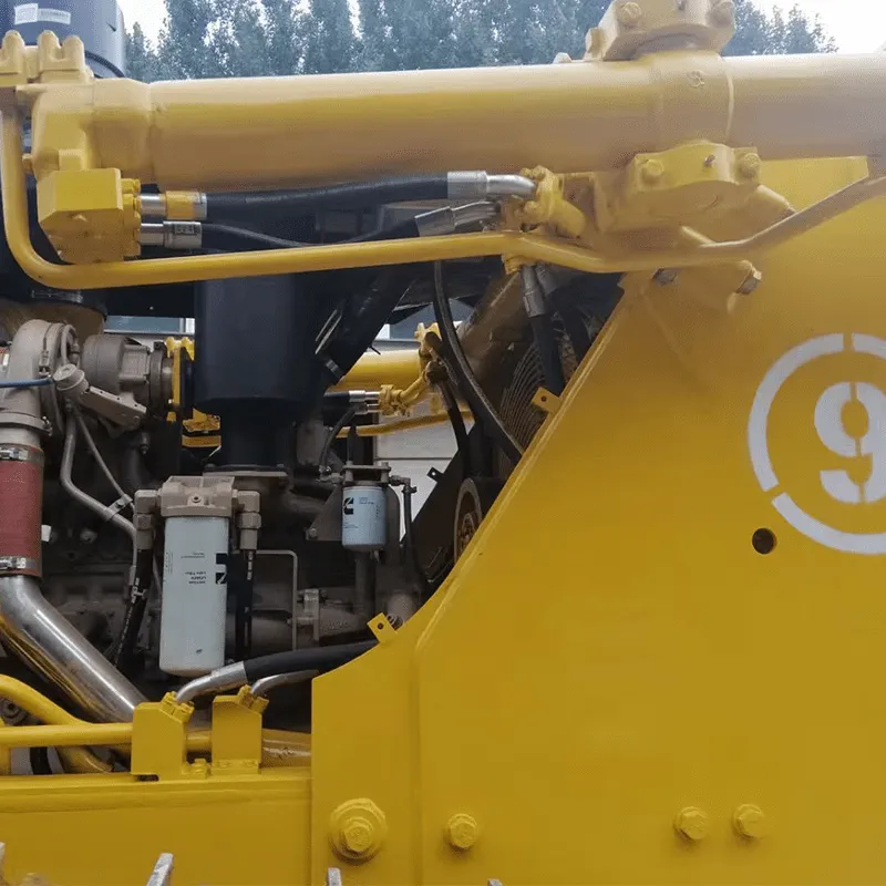 Shantui bulldozer SD32 (1)