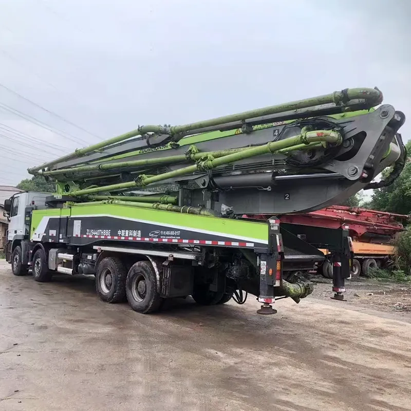 Used Zoomlion Concrete Pump Truck